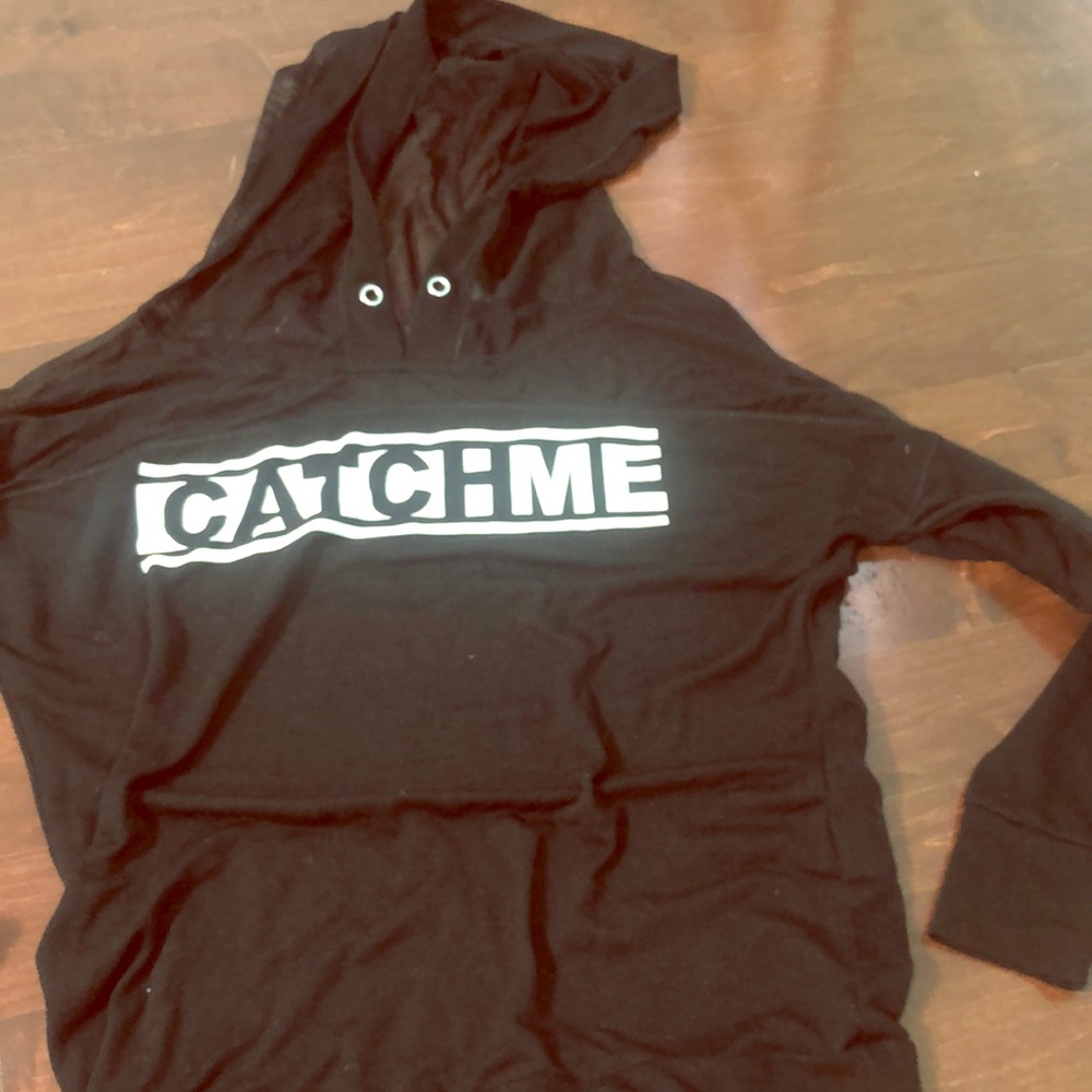 Long sleeve with hood black T-shirt